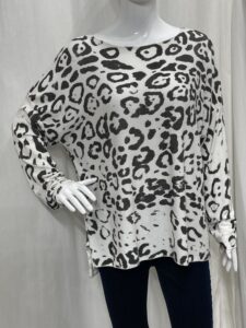 End Of Season Fashion - Animal Print Top White