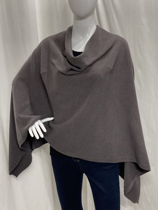 Poncho Charcoal