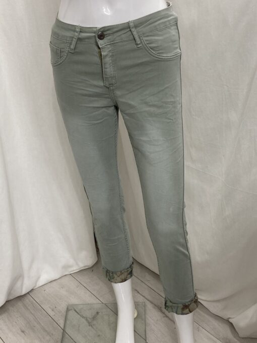 Rev Flower Jean Plain Green Turnup