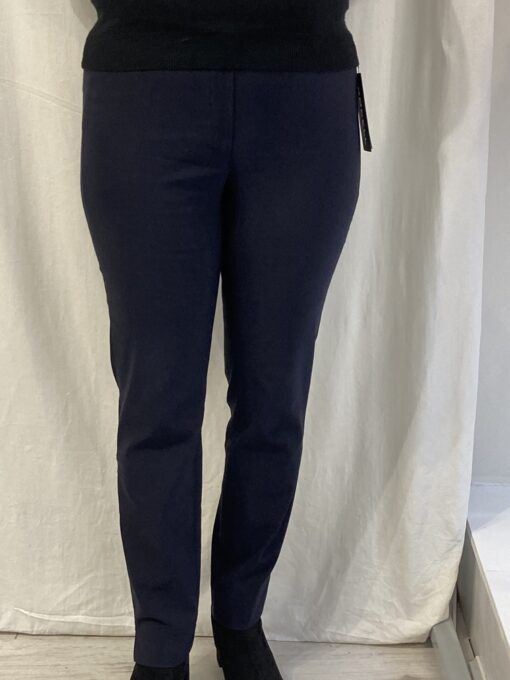 Marie Navy 29