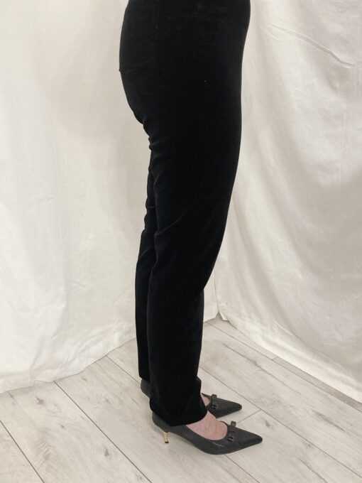 Robell Bella In Needlecord Regular Leg 31" Slim Fit And A Straight Leg In Black Size 14 (40) - Image 2
