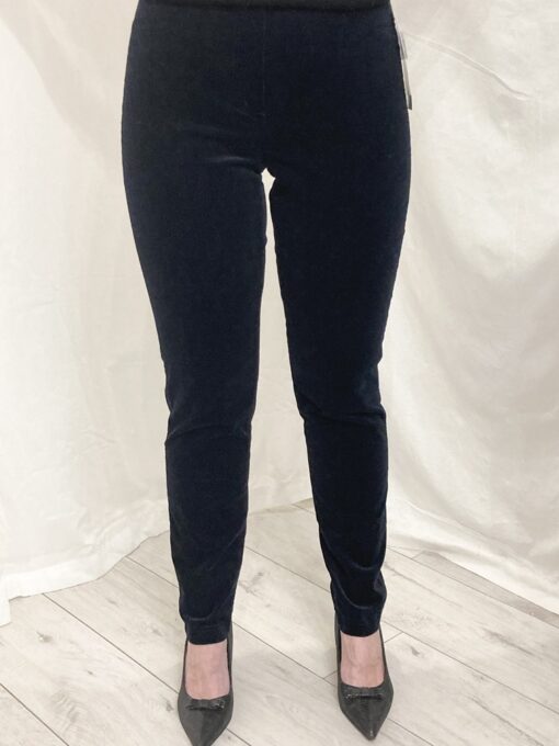 Robell Bella In Needlecord Regular Leg 31" Slim Fit And A Straight Leg In Navy Size 16 (42)