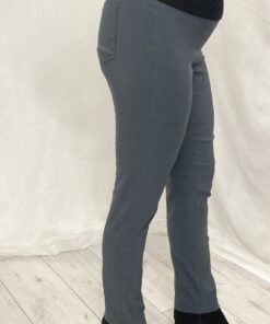 Robell Bella Short Leg 29" Slim Fit And A Straight Leg In Grey Size 10 (36)