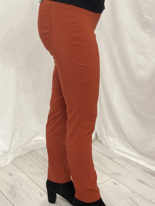 Robell Bella Short Leg 29" Slim Fit And A Straight Leg In Rust Size 20 (46)