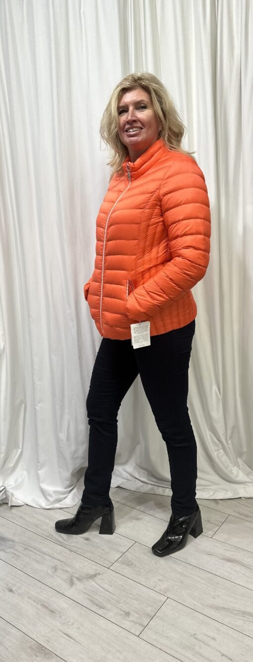 Frandsen By Robell Short Duck Down Jacket With Front Zip And Two Zip Pockets In Orange Size 18 - Image 3